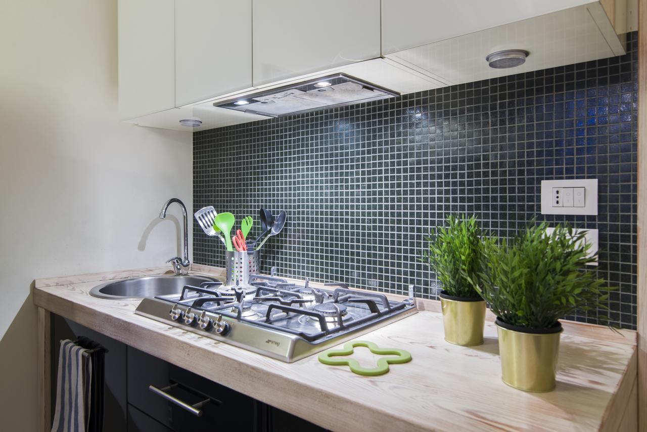 Gerusalemme & Corso Sempione Flat Милано Екстериор снимка